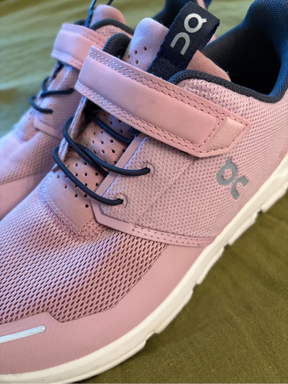 On Kids Running Velcro Sneaker Pink Mauve New Size 3 - Picture 6 of 6